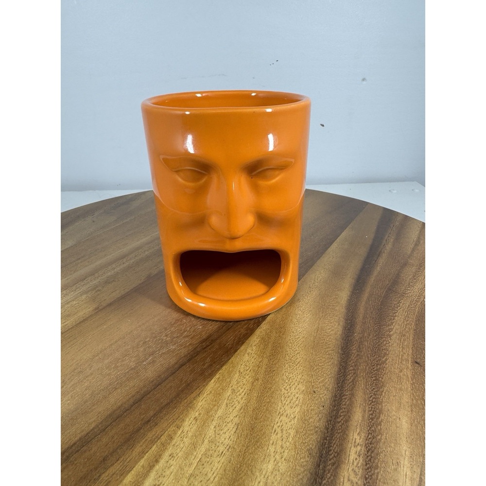 Cordon Bleu Screaming Face Mug Orange